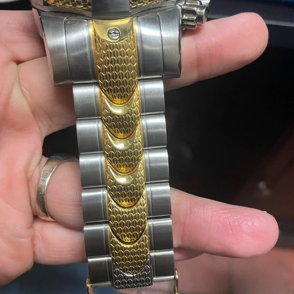 Invicta - Picture 5 of 5